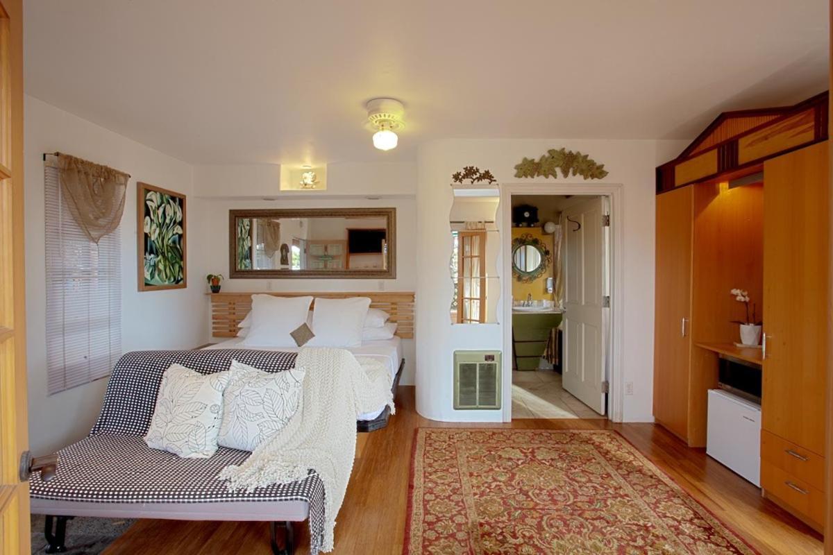 Les Artistes Inn Del Mar Bilik gambar